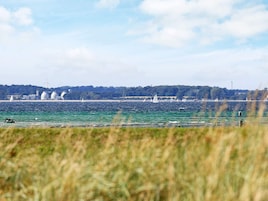 House | Water view