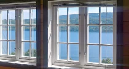 10 Person Holiday Home in Follafoss-by Traum