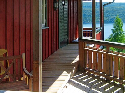 10 Person Holiday Home in Follafoss-by Traum