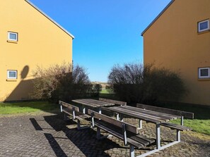 Apartment | Outdoor dining
