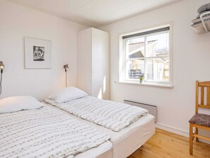 3 bedrooms