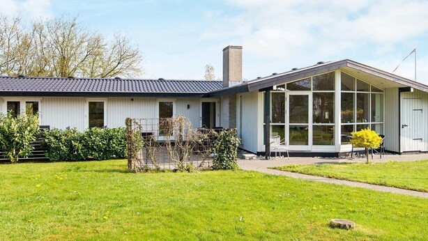 Exterior - Scenic Holiday Home in Haderslev near Sea (Haderslev)