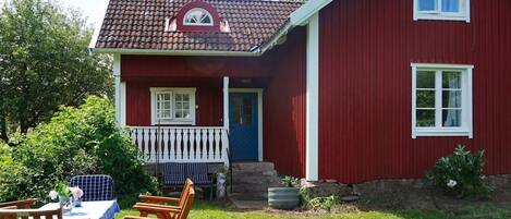 House | Exterior