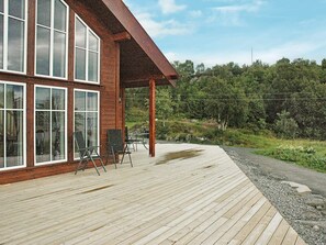 House | Exterior - Holiday Home in Vevang (Hustadvika)