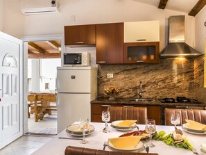 Microondas, horno, tostadora, freezer