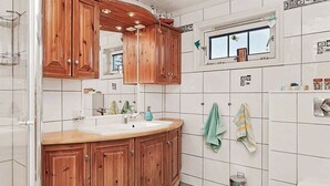 Bathtub - Holiday Home in Lysøysundet (Bjugn)