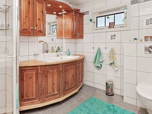Bathtub - Holiday Home in Lysøysundet (Bjugn)