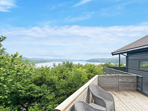 9 Person Holiday Home in Korshamn-by Traum