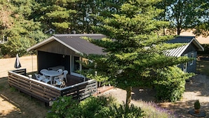 Exterior - Lush Holiday Home in Knebel With Rooftop Terrace (Knebel)