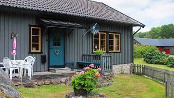 House | Exterior