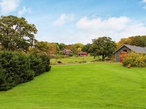 Exterior - Holiday Home in Askeröarna (Hjaelteby)