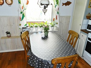 Dining - 6 Person Holiday Home in Lysekil (Lysekil)