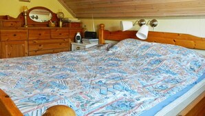 Room - 6 Person Holiday Home in Lysekil (Lysekil)