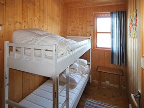 House | 3 bedrooms, individually furnished - 6 Person Holiday Home in Foldereid-by Traum (Nærøysund)