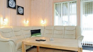 DVD player - Premium Holiday Home in Funen near Sea (Mesinge)