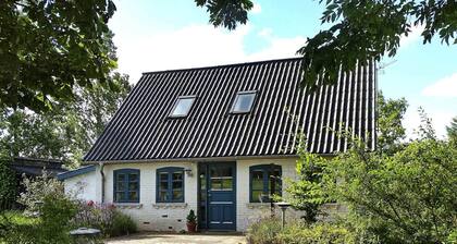 6 Person Holiday Home in Humble-by Traum