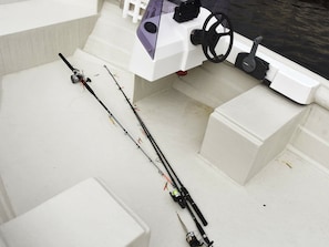 4 makuuhuonetta, yksilöllisesti kalustettu