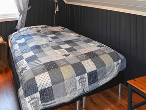 House | 2 bedrooms, individually furnished