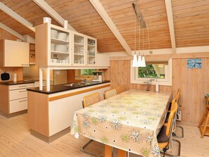 House | Interior - 6 Person Holiday Home in Albaek (Aalbaek)