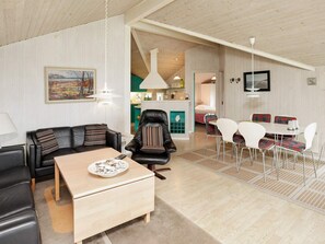 House | Interior - Seaside Bliss With Spa - By Traum Ferienwohnungen (Otterup)