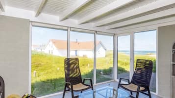 Rumah | Pemandangan dari properti