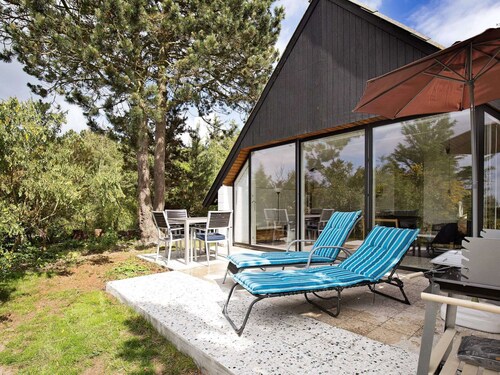 Quaint Holiday Home in Sjaellands Odde near Sea