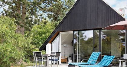 Quaint Holiday Home in Sjaellands Odde near Sea