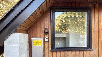 House | Bahagian luar