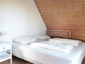 4 bedrooms - 12 Person Holiday Home in Sjaellands Odde-by Traum (Sjællands Odde)