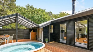 Exterior - Modern Holiday Home in Hurup With Roofed Terrace (Hurup Thy)