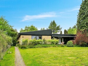 Exterior - Lovely Holiday Home in Hovedstaden With Terrace (Gilleleje)