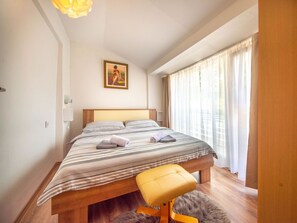 2 habitaciones, cuna de viaje y wifi gratis 
