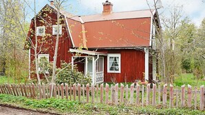 Exterior - 5 Person Holiday Home in Vena (Hultsfred)