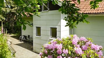 House | Exterior