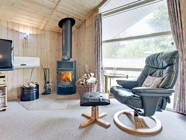 DVD player - Classic Holiday Home in Nørre Nebel With Sauna (Norre Nebel)