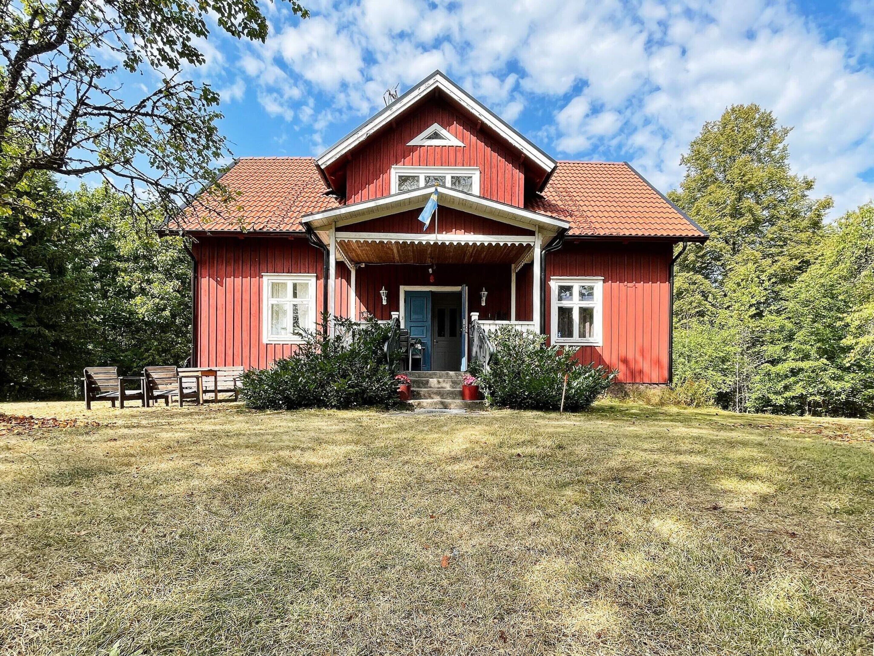 House | Exterior