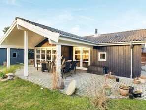 Exterior - Amazing Holiday Home in Zealand Denmark With Terrace (Korsor)