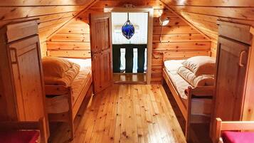 House | 4 bedrooms, individually furnished