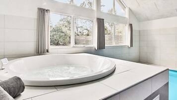 House | Spa treatment