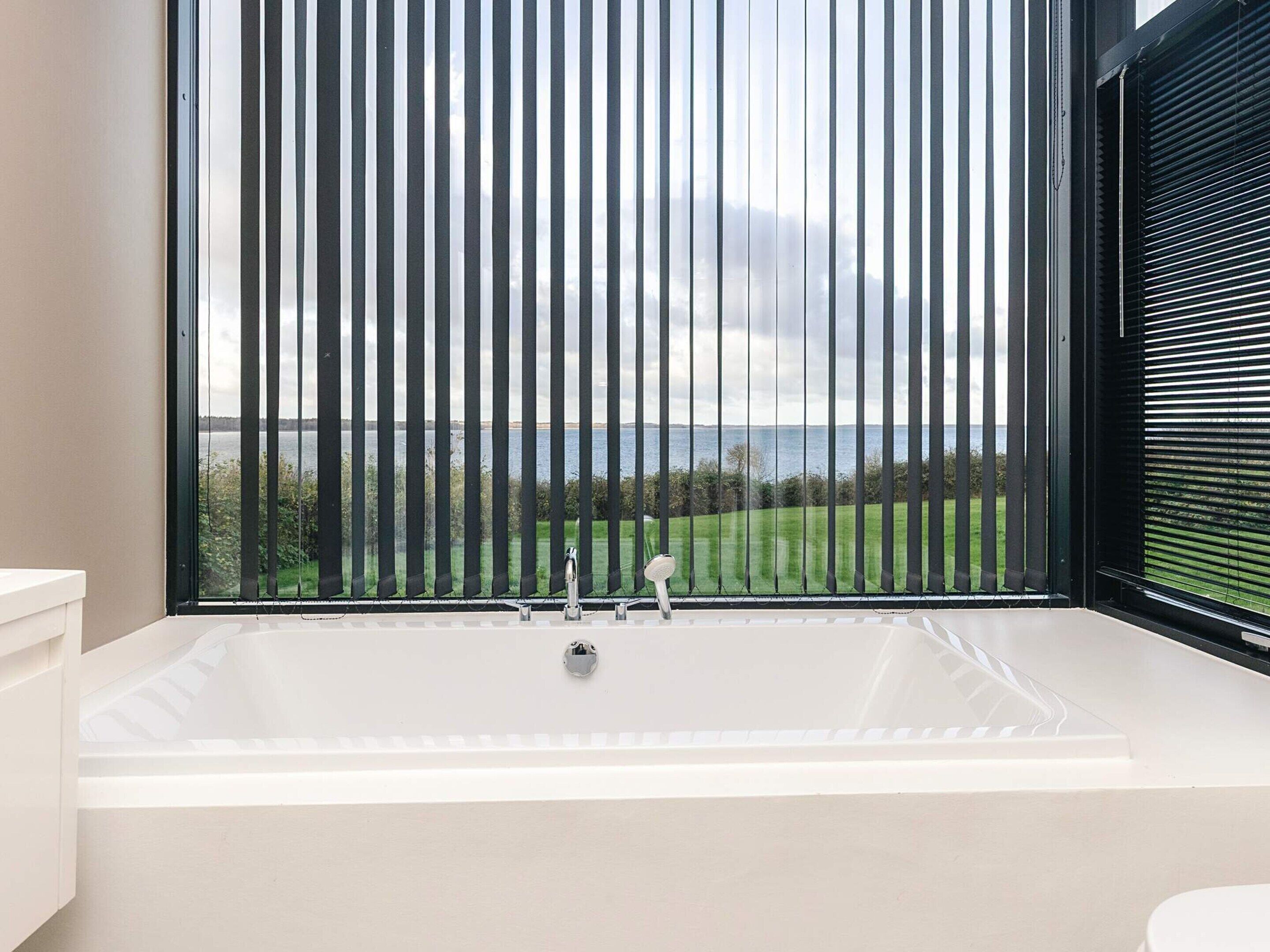 House | Spa treatment