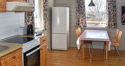 6 Person Holiday Home in Aukra
