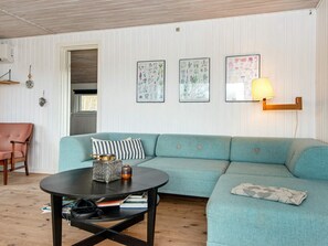 Living area - 5 Person Holiday Home in Ebeltoft (Ebeltoft)