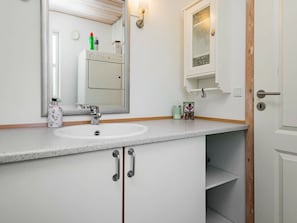 3 bedrooms, cribs/infant beds - Pleasant Holiday Home in Jutland With Sauna (Malling)