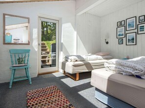 3 bedrooms, cribs/infant beds - Modern Holiday Home in Ebeltoft Jutland with Hot Tub (Ebeltoft)