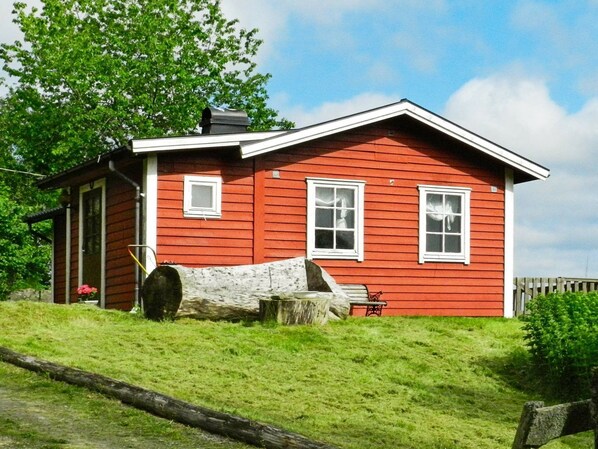 Exterior - 5 Person Holiday Home in Dingle (Dingle)