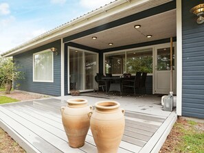 Balcony - Pleasant Holiday Home in Korsør With Terrace (Korsor)