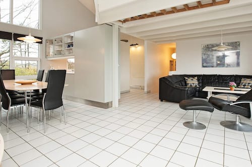House | Dining
