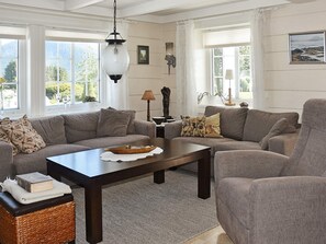 Living area - Holiday Home in Tornes I Romsdal (Hustadvika)