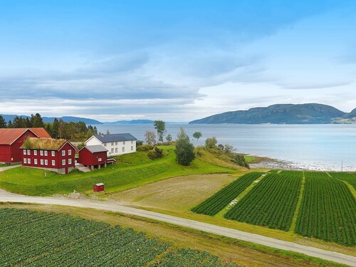 9 Person Holiday Home in Frostad