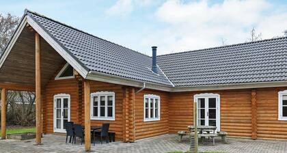 Gorgeous Holiday Home in Vinderup Jutland With Whirlpool